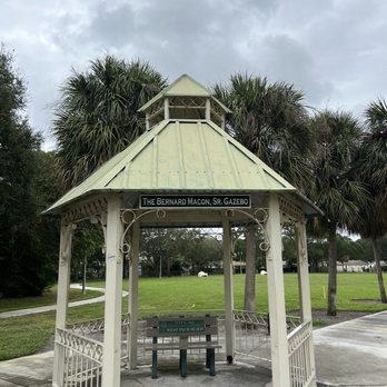 Chillingworth Park - Parks Near Me - West Palm Beach, Florida Chillingworth Park - Parks Near Me - West Palm Beach, Florida
