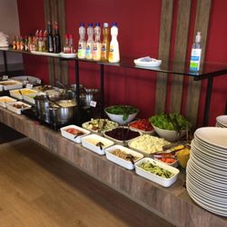 Madu Gourmet Café