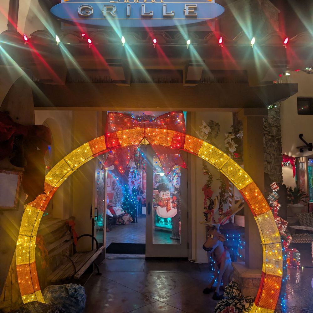 Pete's Sunset Grille - American Near Me - Huntington Beach, California