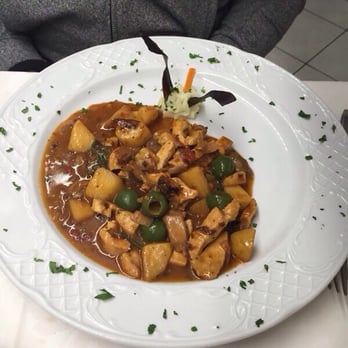 Il Tari' Art Restaurant - The chicken cacciatore...... - Italian Near Me - Amalfi, SA
