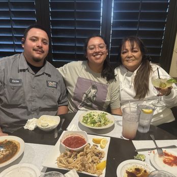 Mama Carpino's Italian - Pizza Near Me - Apple Valley, California Mama Carpino's Italian - Pizza Near Me - Apple Valley, California