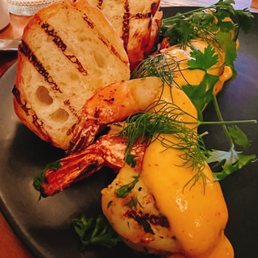 ESTELLE - 247 Photos & 116 Reviews - 1806 St Clair Ave, Saint Paul