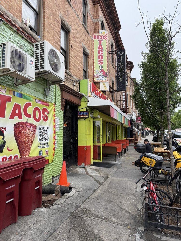 Ricos Tacos