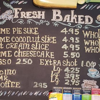Key Lime Pie Bakery - Desserts Near Me - Key West, Florida