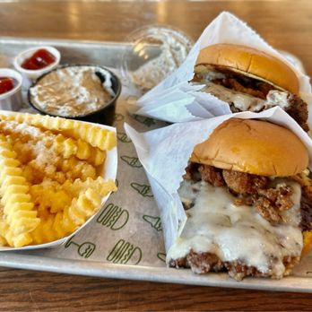 Shake Shack Derby Street Shops - Black Truffle Burger - Burgers Near Me - Hingham, Massachusetts Shake Shack Derby Street Shops - Black Truffle Burger - Burgers Near Me - Hingham, Massachusetts