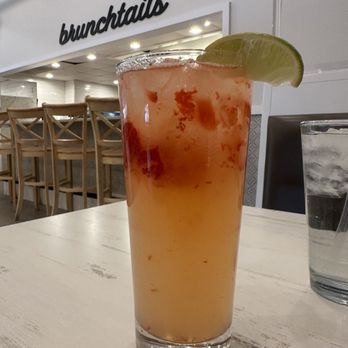 Syrup - Aurora - Strawberry Mint Limeade - Breakfast & Brunch Near Me - Aurora, Illinois