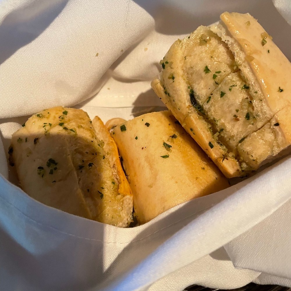 Ke'e Grill - Garlic bread - Seafood Near Me - Juno Beach, Florida Ke'e Grill - Garlic bread - Seafood Near Me - Juno Beach, Florida