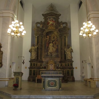 Pfarrkirche St. Joseph - Der Hochaltar. - Churches Near Me - Hamburg, HH