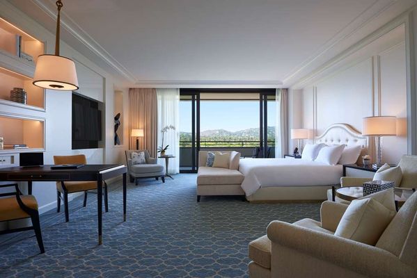Waldorf Astoria Beverly Hills by null