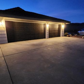 Handyman Randy - 3 exterior lights installed - Handyman Near Me Handyman Randy - 3 exterior lights installed - Handyman Near Me