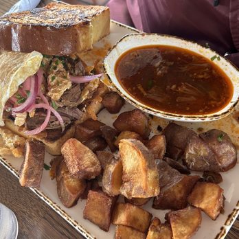 Madres Brunch - The One breakfast sandwich - Breakfast & Brunch Near Me - Bellflower, California