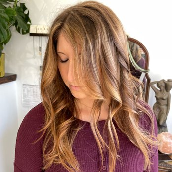 MN NAF Salon - Jesseca did an amazing job updating my dark tones to being summer ready! Her schedule was flexible and she was able to squeeze me in! - Hair Salons Near Me - Minneapolis, Minnesota MN NAF Salon - Jesseca did an amazing job updating my dark tones to being summer ready! Her schedule was flexible and she was able to squeeze me in! - Hair Salons Near Me - Minneapolis, Minnesota