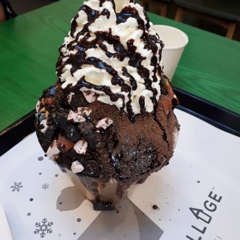 Snowy Village - Chocolate. - Desserts Near Me - Surrey, British Columbia