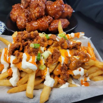 Kogii Kogii Express - Korean Fried Chicken Wings (10pcs) Kimchi Fries - Chicken Wings Near Me - Naperville, Illinois Kogii Kogii Express - Korean Fried Chicken Wings (10pcs) Kimchi Fries - Chicken Wings Near Me - Naperville, Illinois