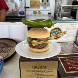 Big Mike's Burgers And More - Award