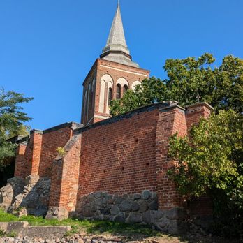 Stadt Lassan - Kirche St Johannis - Landmarks & Historical Buildings Near Me - Lassan, MV