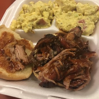 Sweet Magnolia Smokehouse - Food Trucks Near Me