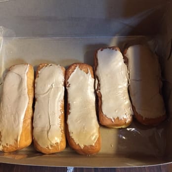 Smith's Bakeries - four doughnuts in a box - Donuts Near Me - Bakersfield, California