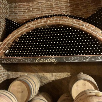 Vino Tinto Tours - Barrel room - Wineries Near Me Vino Tinto Tours - Barrel room - Wineries Near Me