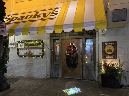 Spanky's Pizza Galley And Saloon