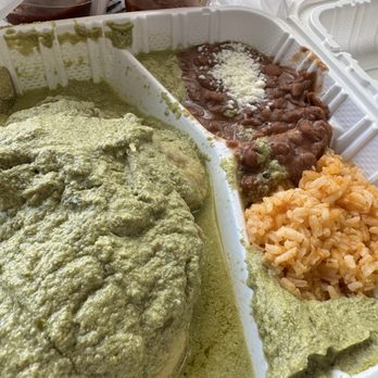 Fonda Vega - Mole verde - Mexican Near Me - Santa Ana, California Fonda Vega - Mole verde - Mexican Near Me - Santa Ana, California