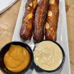 Fieldhouse Pizza & Pub - Pretzel Sticks