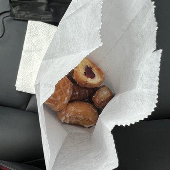 Happy Donuts - Assortment of Jelly, Custard, and Cronut holes - Donuts Near Me - Palo Alto, California Happy Donuts - Assortment of Jelly, Custard, and Cronut holes - Donuts Near Me - Palo Alto, California