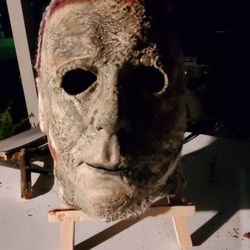 Spirit Halloween