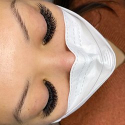 Lashes by Jen - Volume lashes