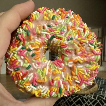Dude's Donuts - Sprinkled - Food Trucks Near Me - South Windsor, Connecticut Dude's Donuts - Sprinkled - Food Trucks Near Me - South Windsor, Connecticut