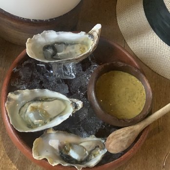 Benno - Oyster with passion fruit aguachile - Mexican Near Me - Todos Santos, BCS Benno - Oyster with passion fruit aguachile - Mexican Near Me - Todos Santos, BCS