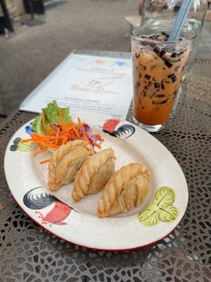 Mee-Sen Thai Eatery by null