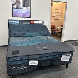 DreamCloud Pressure Smart mattress