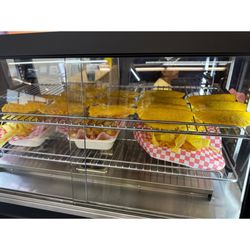 La Mulata Colombian Street Food - Empanadas and Plantain chips ready to serve