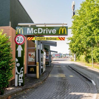 McDonald's - Fast Food Near Me - Berlin, BE