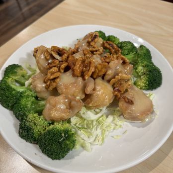 Bamboo Asian Kitchen - Walnut Shrimp - Chinese Near Me - Phoenix, Arizona