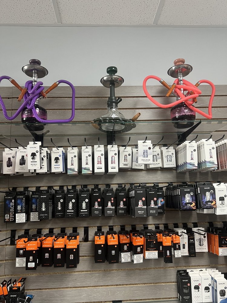 SMOKE WORLD 2 Updated October 2024 25 Photos 2150 Campbellsville