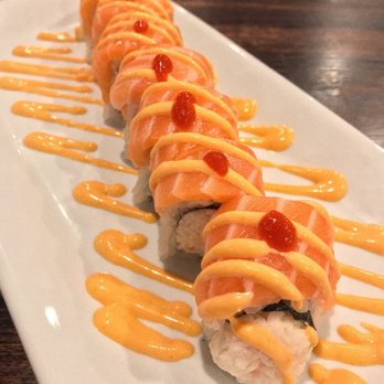 Chobop - finding nemo roll - Sushi Bars Near Me - Costa Mesa, California