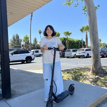 Cycle City Bicycles - Electric scooter test drive. Aram is the best. - Bikes Near Me - Los Angeles, California Cycle City Bicycles - Electric scooter test drive. Aram is the best. - Bikes Near Me - Los Angeles, California