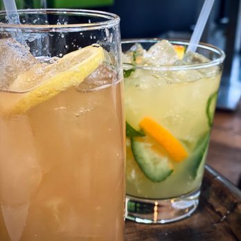 True Food Kitchen - Great drinks from the bar area - Vegetarian Near Me - Pasadena, California True Food Kitchen - Great drinks from the bar area - Vegetarian Near Me - Pasadena, California