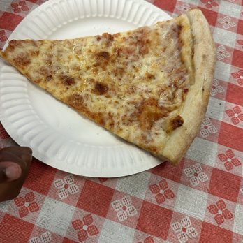 Carmine's Pizza - Cheese pizza - Pizza Near Me - Dallas, Texas
