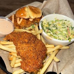 Varsity Ice House - Mild chicken slider & tender