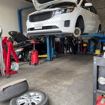 V&E Auto Repair - Auto Repair Near Me - El Monte, California