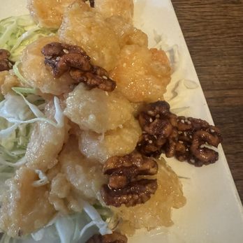 Chi's Chinese Cuisine - Walnut Shrimp - Chinese Near Me - Northridge, California Chi's Chinese Cuisine - Walnut Shrimp - Chinese Near Me - Northridge, California