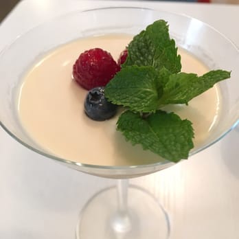 Bakery Cafe - Quite good pannacotta - Bakeries Near Me - Hong Kong, HK