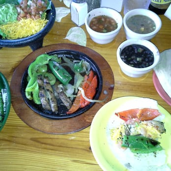 Lupe Tortilla Mexican Restaurant - Fresh vegetarian fajitas with handmade corn tortillas vegetarian black beans and grilled asparagus. - Mexican Near Me - Pearland, Texas Lupe Tortilla Mexican Restaurant - Fresh vegetarian fajitas with handmade corn tortillas vegetarian black beans and grilled asparagus. - Mexican Near Me - Pearland, Texas