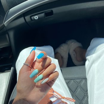 Solo Nails - Nail Salons Near Me - Los Angeles, California Solo Nails - Nail Salons Near Me - Los Angeles, California