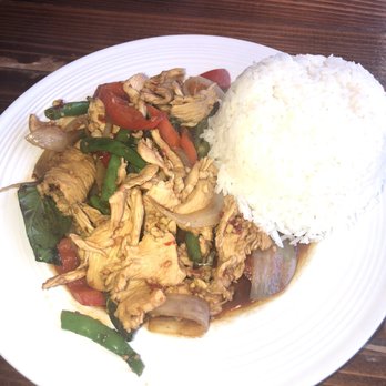 Sala Thai - Basil chicken with white rice - Thai Near Me - Rancho Cordova, California Sala Thai - Basil chicken with white rice - Thai Near Me - Rancho Cordova, California