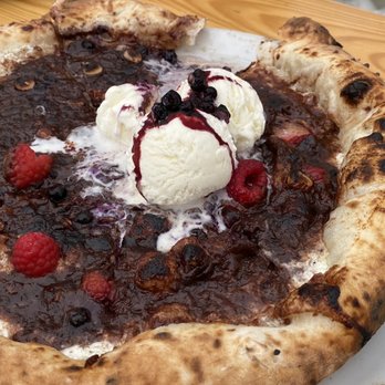 Lilla Napoli - Efterrättspizzan!!! - Italian Near Me - Falkenberg, N