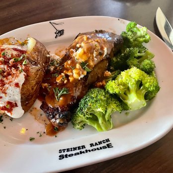 Steiner Ranch Steakhouse - Pepper Steak w/baked Potato - Steakhouses Near Me - Austin, Texas Steiner Ranch Steakhouse - Pepper Steak w/baked Potato - Steakhouses Near Me - Austin, Texas